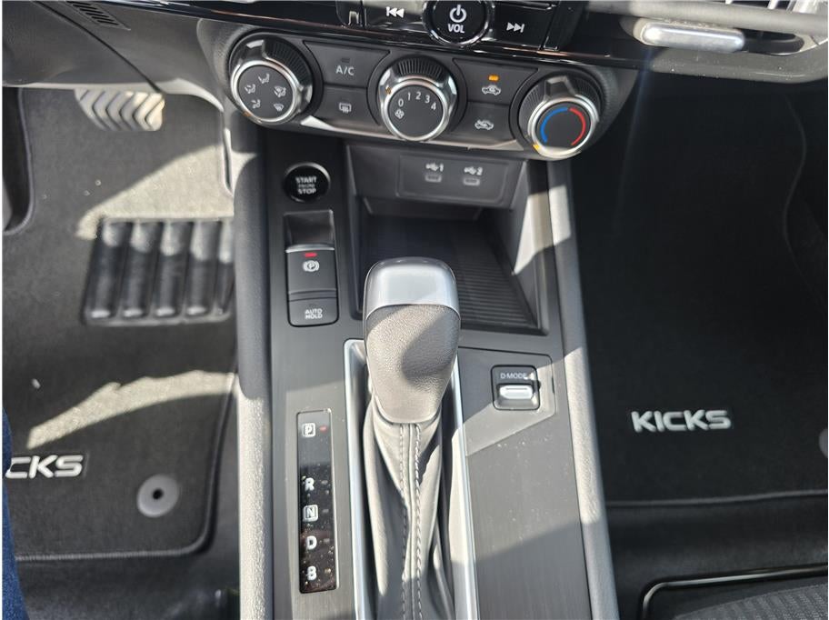 2026 Nissan Kicks S Sport Utility 4D