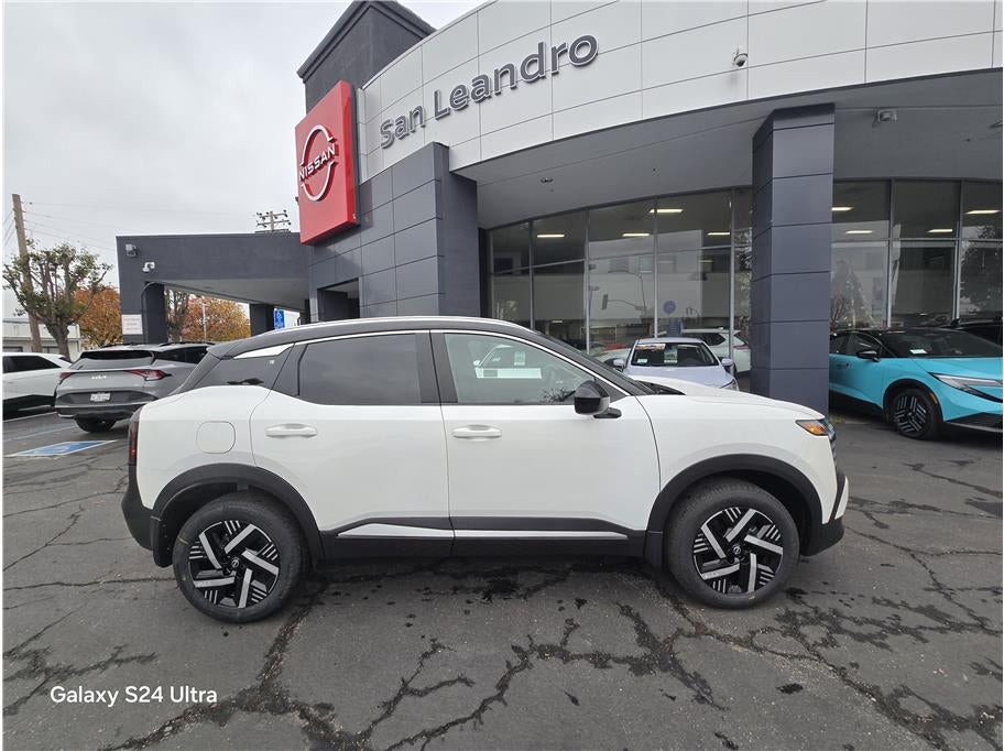 2026 Nissan Kicks SV Sport Utility 4D