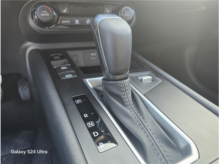 2026 Nissan Kicks SV Sport Utility 4D