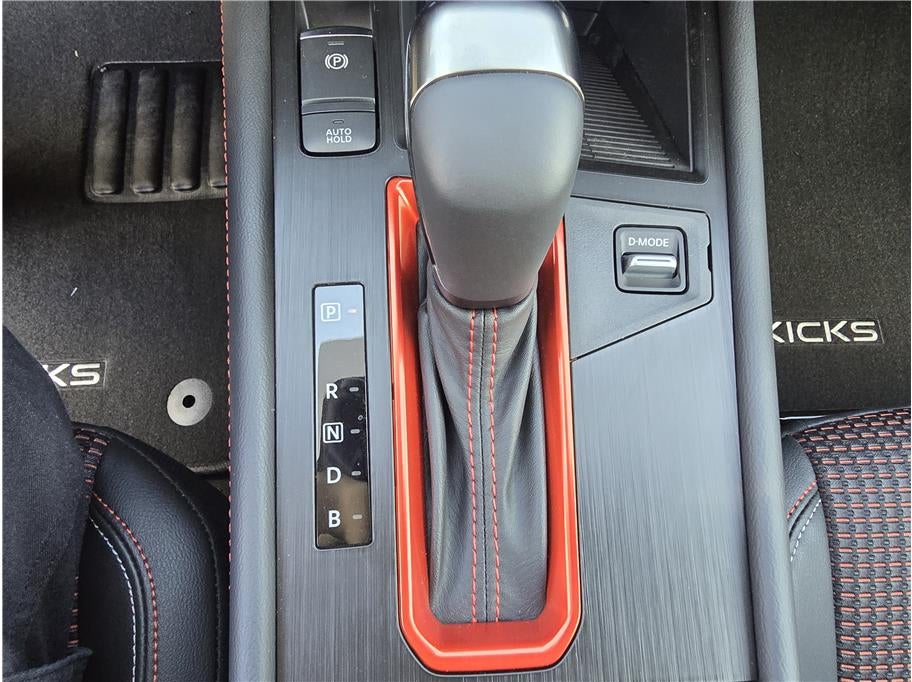 2025 Nissan Kicks SR Sport Utility 4D