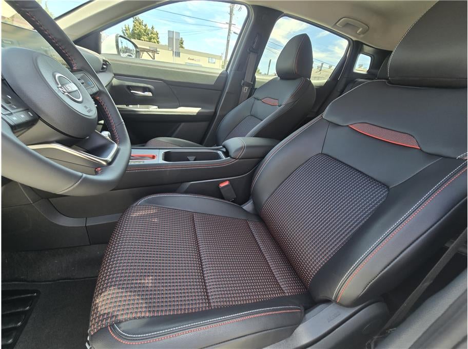 2025 Nissan Kicks SR Sport Utility 4D