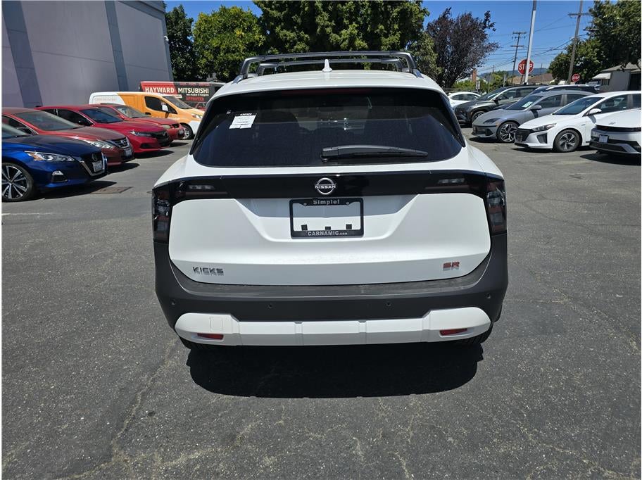 2025 Nissan Kicks SR Sport Utility 4D