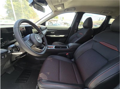 2025 Nissan Kicks SR Sport Utility 4D