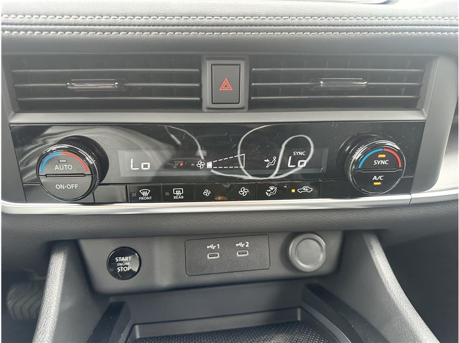 2026 Nissan Rogue SV (2026.5) Sport Utility 4D