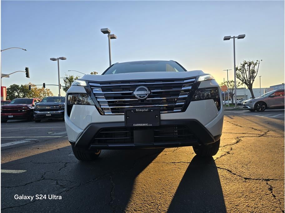 2026 Nissan Rogue SV Sport Utility 4D