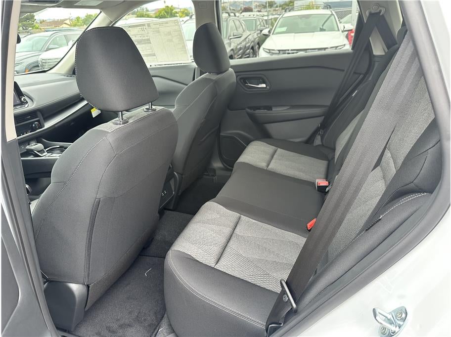 2026 Nissan Rogue SV (2026.5) Sport Utility 4D