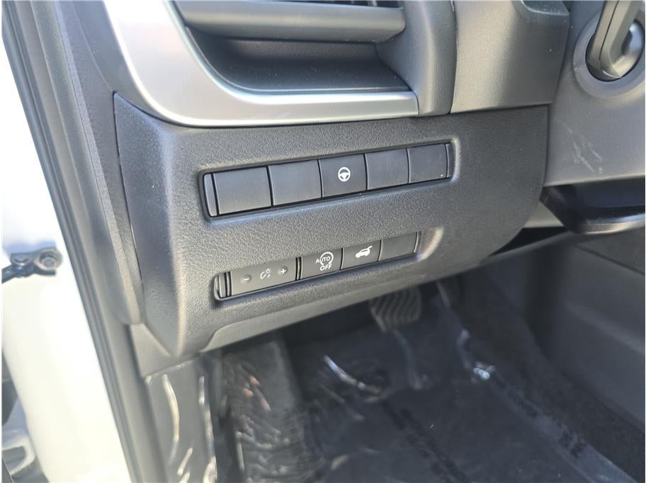 2026 Nissan Rogue SV (2026.5) Sport Utility 4D