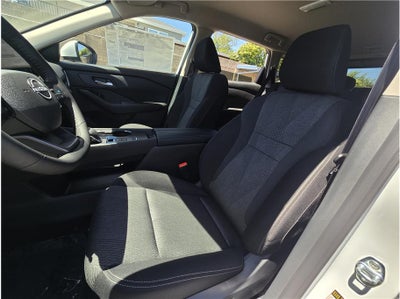 2026 Nissan Rogue SV (2026.5) Sport Utility 4D