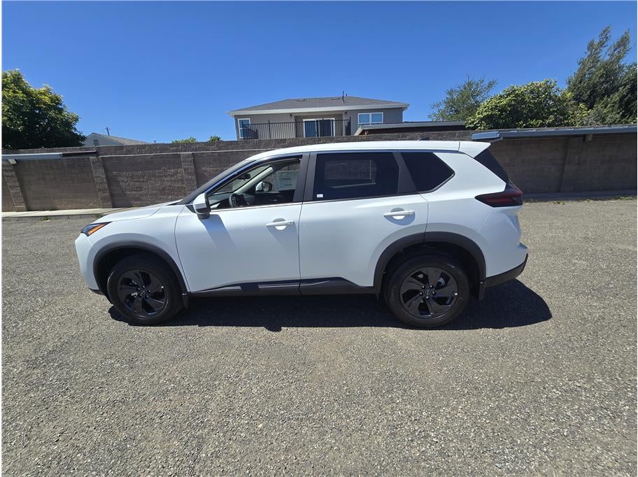 2026 Nissan Rogue SV (2026.5) Sport Utility 4D