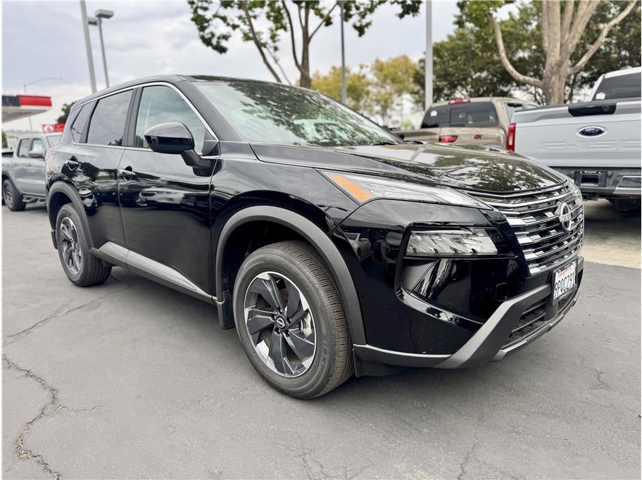 2024 Nissan Rogue SV Sport Utility 4D