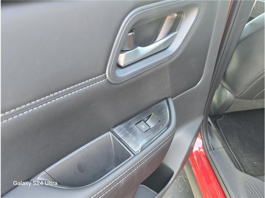 2026 Nissan Rogue SV Sport Utility 4D