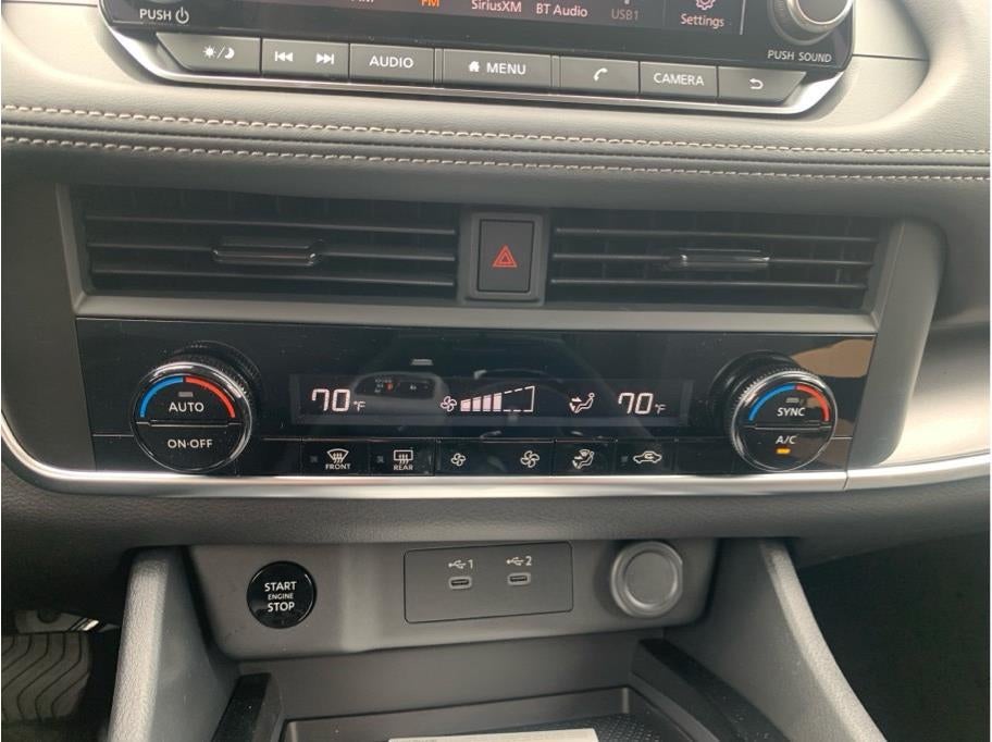 2026 Nissan Rogue SV (2026.5) Sport Utility 4D