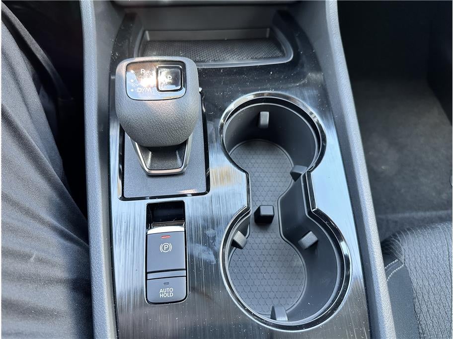 2026 Nissan Rogue SV Sport Utility 4D