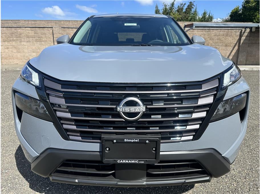 2026 Nissan Rogue SV Sport Utility 4D