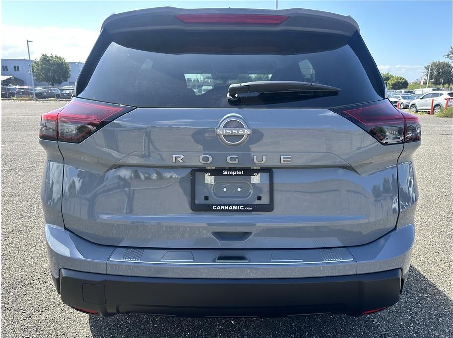 2026 Nissan Rogue SV Sport Utility 4D