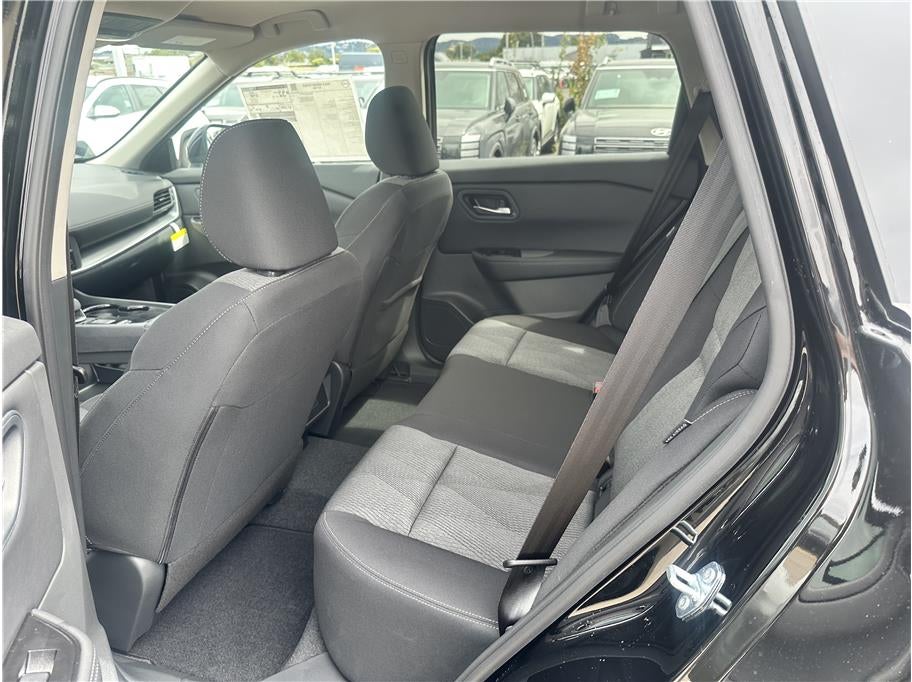 2026 Nissan Rogue SV (2026.5) Sport Utility 4D