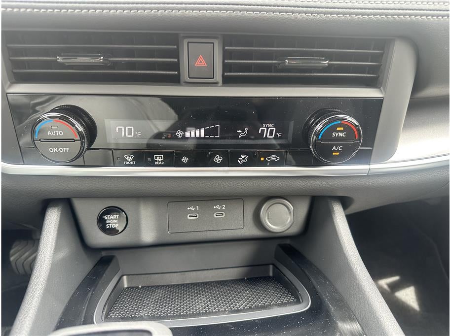 2026 Nissan Rogue SV (2026.5) Sport Utility 4D