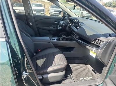 2026 Nissan Rogue SV (2026.5) Sport Utility 4D