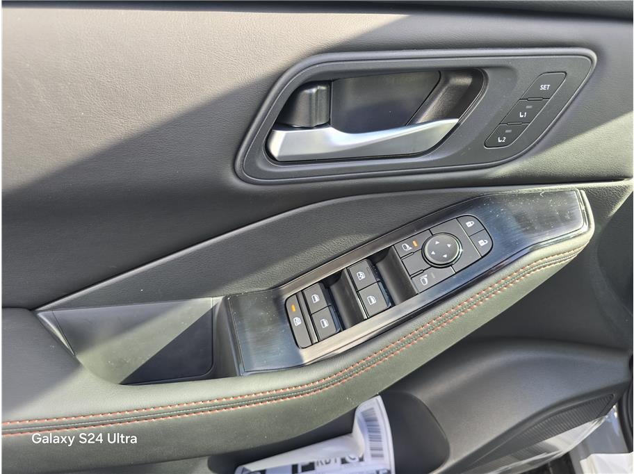 2026 Nissan Rogue Rock Creek Sport Utility 4D