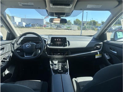 2026 Nissan Rogue SV (2026.5) Sport Utility 4D