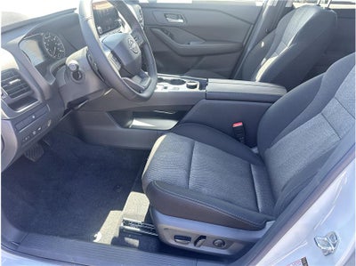 2026 Nissan Rogue SV (2026.5) Sport Utility 4D