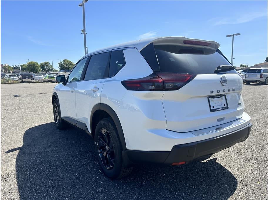 2026 Nissan Rogue SV (2026.5) Sport Utility 4D