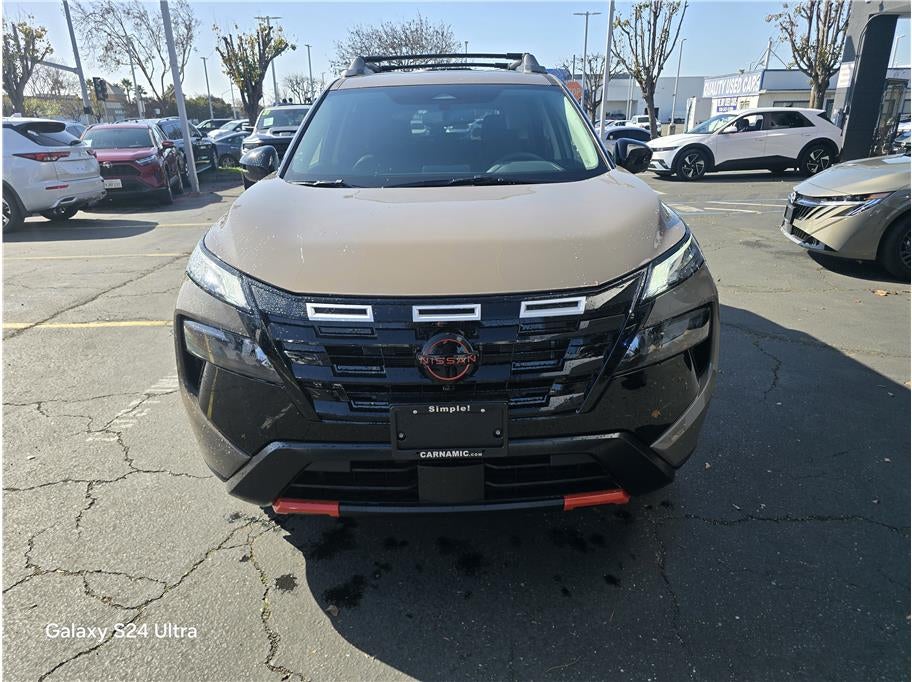 2026 Nissan Rogue SV Sport Utility 4D