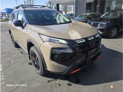 2026 Nissan Rogue SV Sport Utility 4D