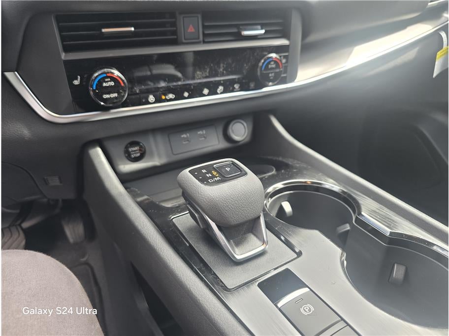 2026 Nissan Rogue SV Sport Utility 4D