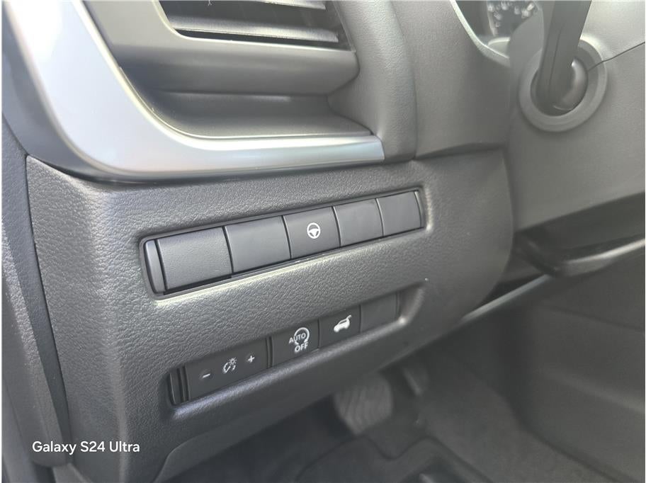 2026 Nissan Rogue SV Sport Utility 4D