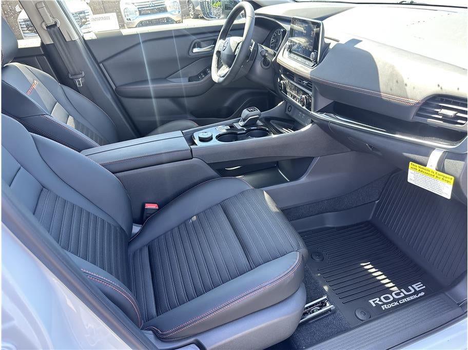 2026 Nissan Rogue SV (2026.5) Sport Utility 4D