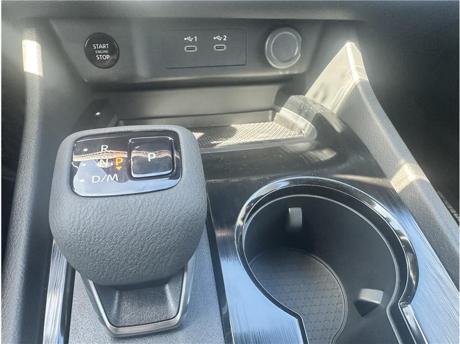2026 Nissan Rogue SV (2026.5) Sport Utility 4D