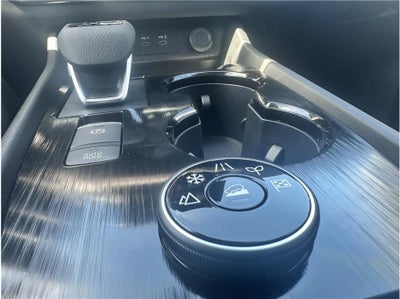 2026 Nissan Rogue SV (2026.5) Sport Utility 4D