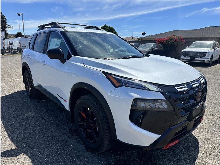 2026 Nissan Rogue SV (2026.5) Sport Utility 4D