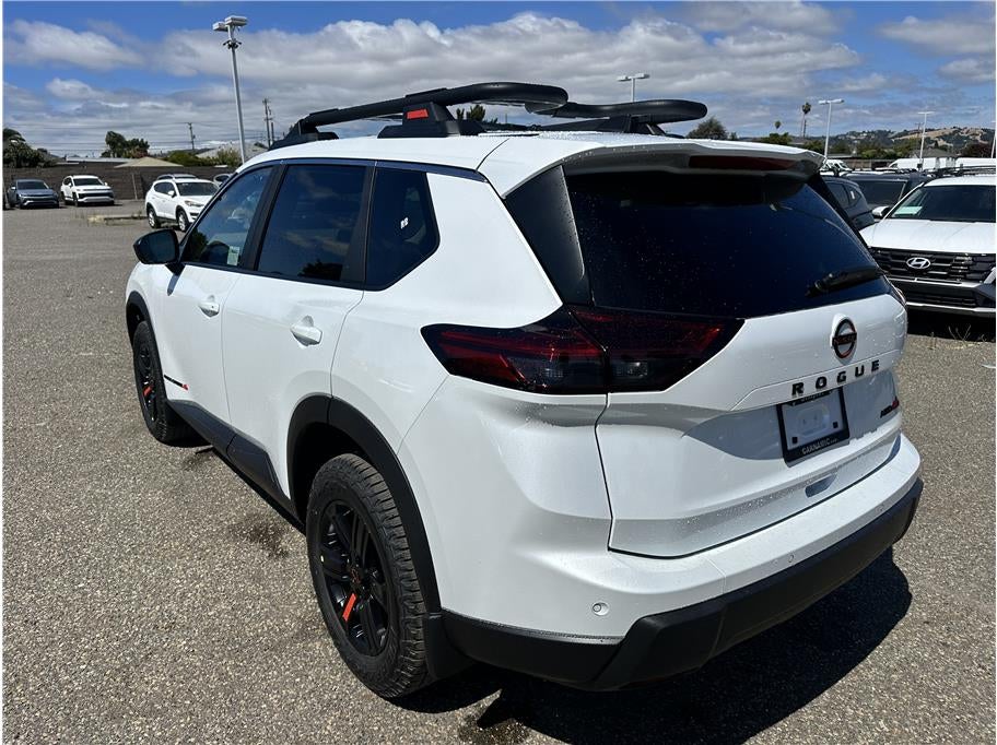 2026 Nissan Rogue SV (2026.5) Sport Utility 4D