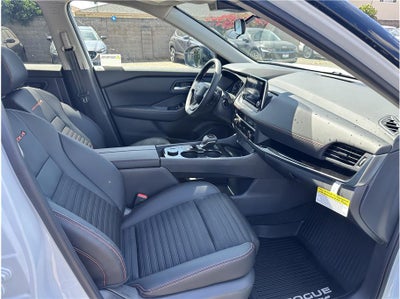2026 Nissan Rogue SV (2026.5) Sport Utility 4D