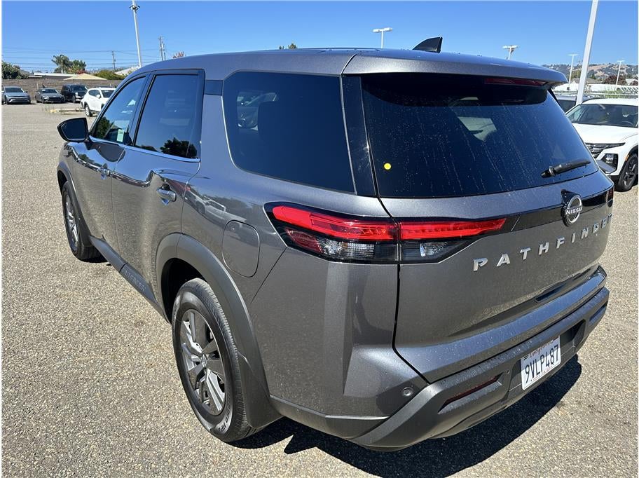2025 Nissan Pathfinder S Sport Utility 4D