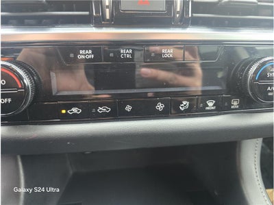 2022 Nissan Pathfinder SV Sport Utility 4D