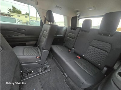 2025 Nissan Pathfinder SV Sport Utility 4D