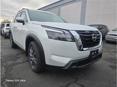2025 Nissan Pathfinder SV Sport Utility 4D