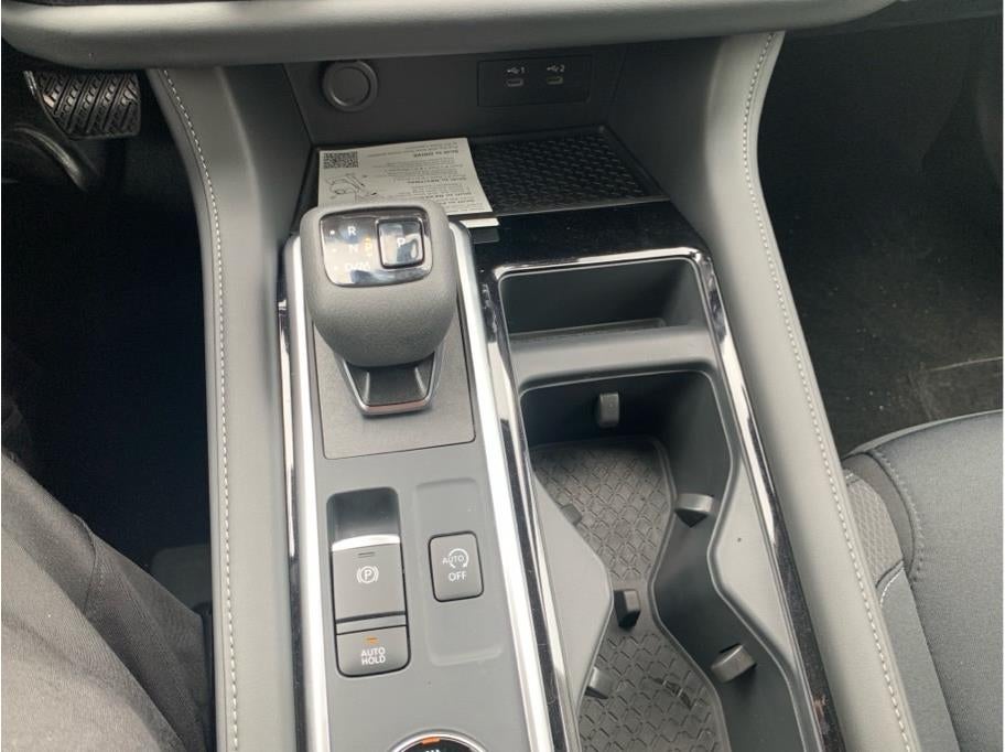 2026 Nissan Pathfinder SV Sport Utility 4D