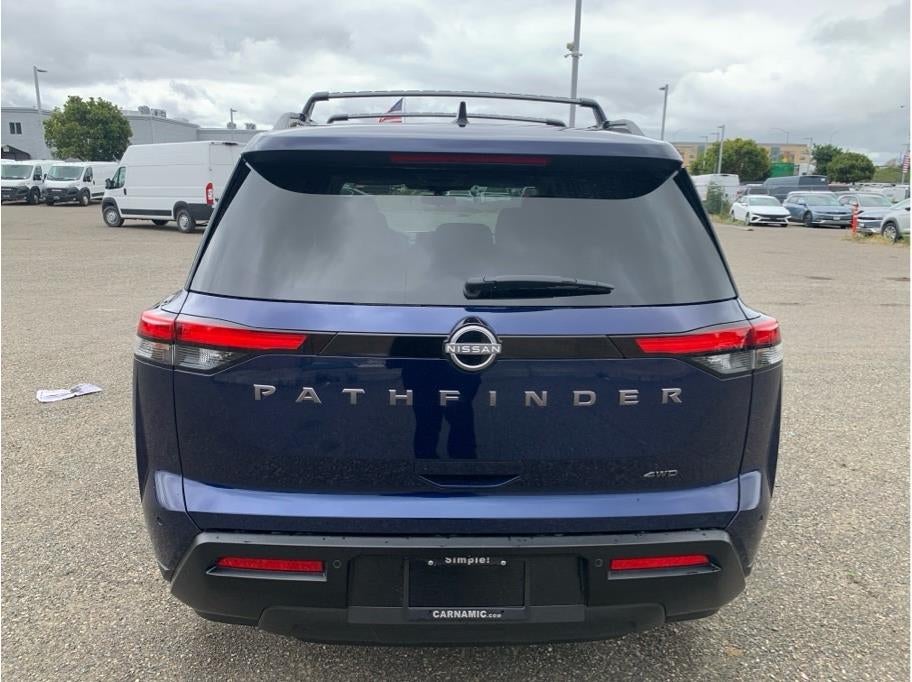 2026 Nissan Pathfinder SV Sport Utility 4D