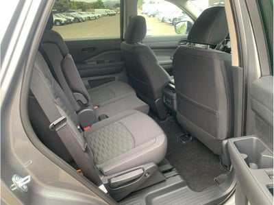 2026 Nissan Pathfinder SV Sport Utility 4D