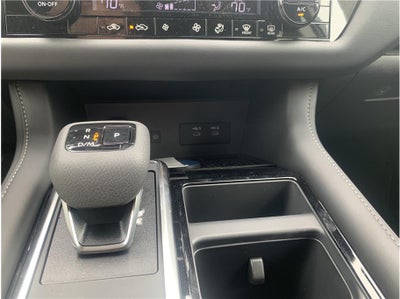 2026 Nissan Pathfinder SV Sport Utility 4D