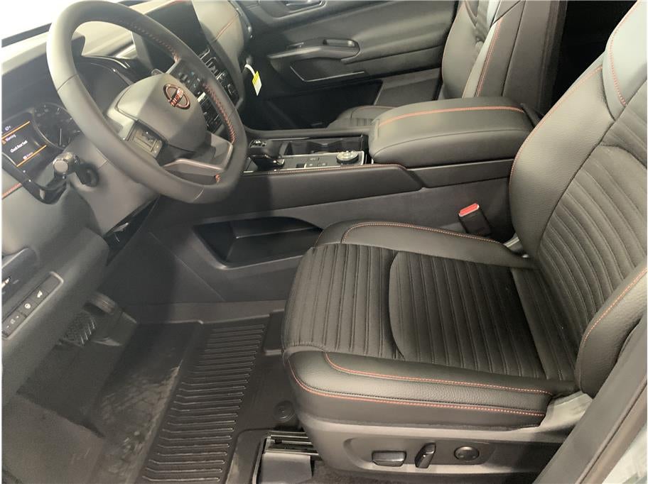 2026 Nissan Pathfinder SV Sport Utility 4D