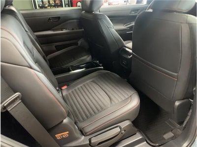 2026 Nissan Pathfinder SV Sport Utility 4D