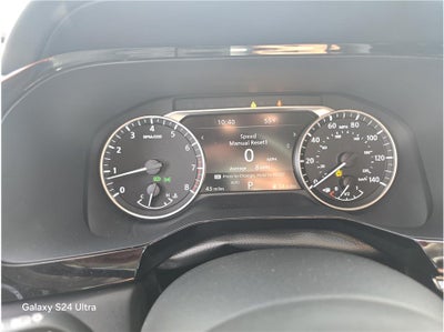 2025 Nissan Pathfinder SL Sport Utility 4D