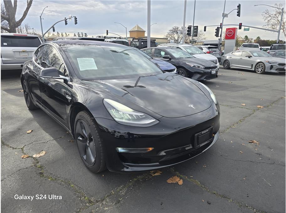 2019 Tesla Model 3 Standard Range Sedan 4D
