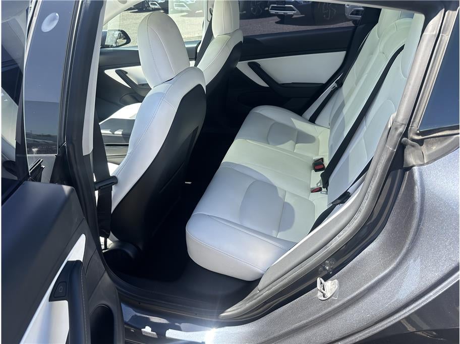 2021 Tesla Model 3 Standard Range Plus Sedan 4D