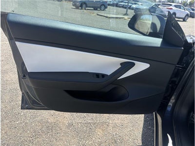 2021 Tesla Model 3 Standard Range Plus Sedan 4D